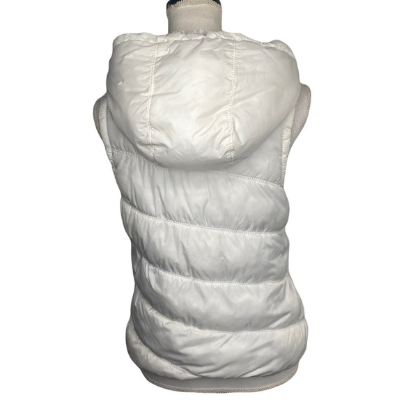 American Eagle Puffer Hooded Lined Vest - Picture 4 of 13